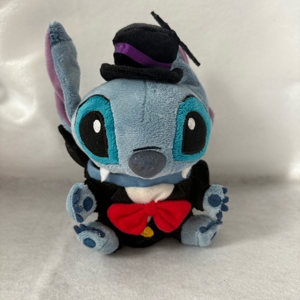 STITCH Dracula Holder Halloween Disney Japan Red Bow Tie Blue Black